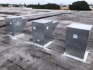 Commercial HVAC rooftop ventilation units installed in Tampa Florida